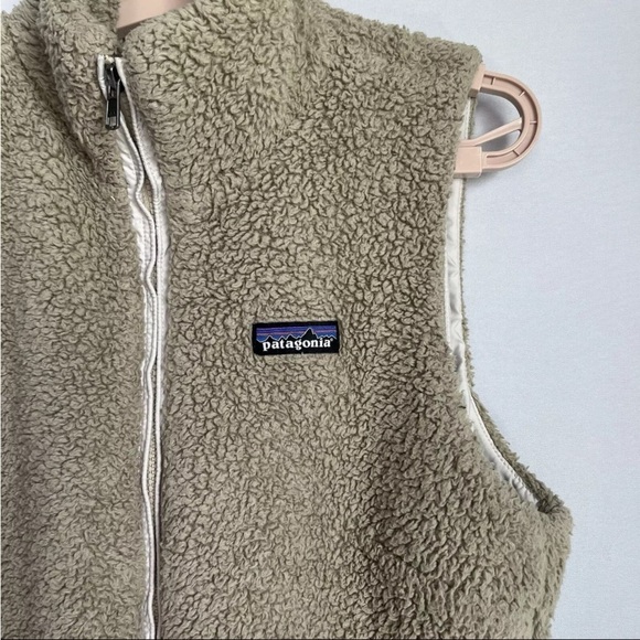 Patagonia Women Sz M Los Gatos Vest  Beige Fleece Fuzzy Deep Pile Full Zip Logo - Picture 6 of 14